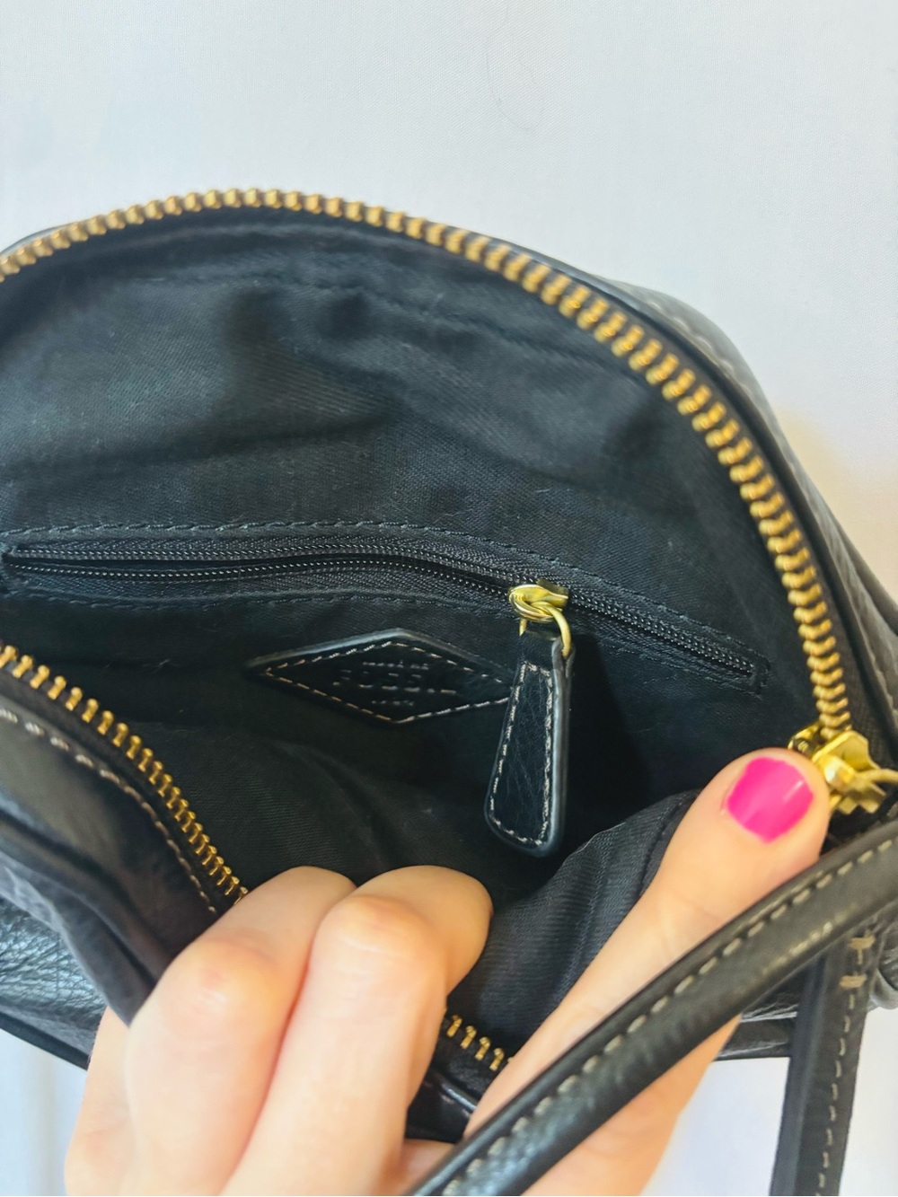 Fossil Black Geometric Crossbody Bag - Picture 3 of 6